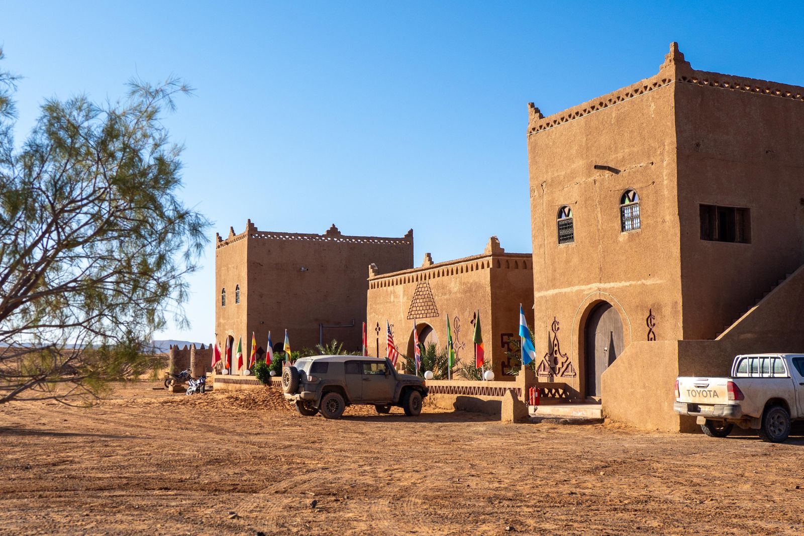 Alojamiento de adobe en el desierto